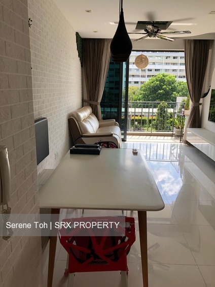 Esparina Residences (D19), Condominium #212418201